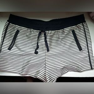 LOFT black and white strip shorts